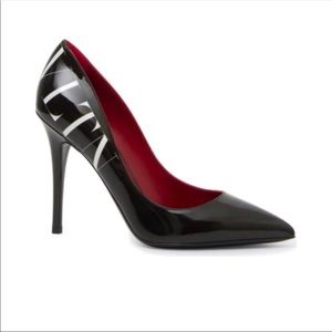 Valentino VLTN Logo Pointy Toe Pump
